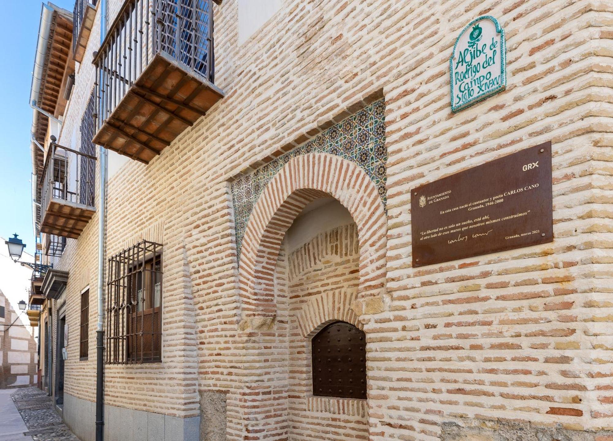 Apartamentos En Pleno Centro, Aljibe Rodrigo Del Campo 1A Granada Bagian luar foto