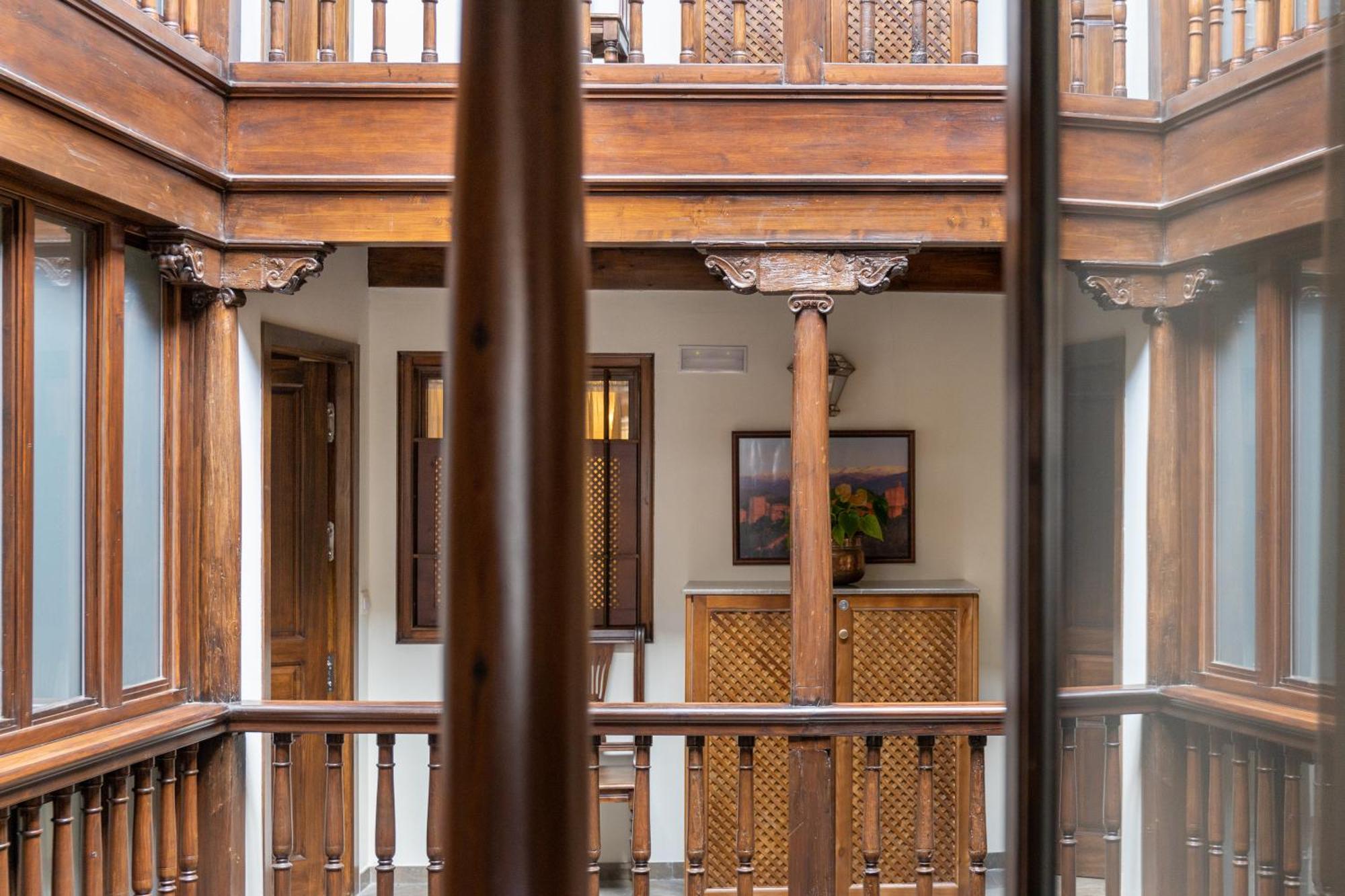 Apartamentos En Pleno Centro, Aljibe Rodrigo Del Campo 1A Granada Bagian luar foto